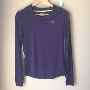 Under Armour fitted hooded lightweight long sleeve